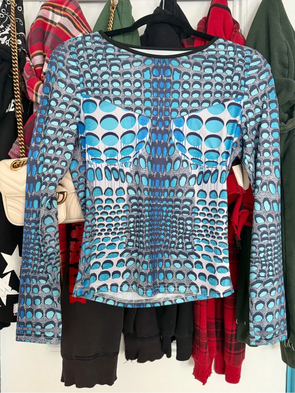 Trippy Blue Optical Illusion Print Top